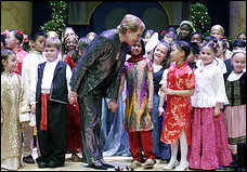 Julie Andrews Joins Members of The World Children's Choir